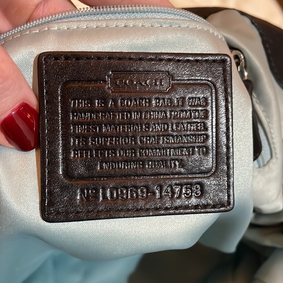 Coach Madison black leather shoulder bag, silver hardware, Tiffany blue lining - Picture 4 of 7